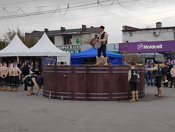 ТРАДИЦИОННЫЙ ФЕСТИВАЛЬ ВИНА «GAGAUZ ȘARAP YORTUSU-2019» ПРОШЕЛ 10 НОЯБРЯ В КОМРАТЕ