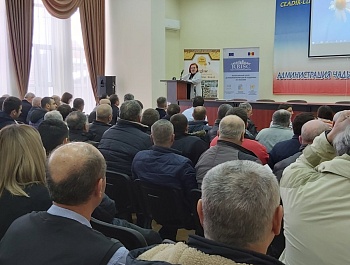 СЕМИНАР С ПЧЕЛОВОДАМИ ГАГАУЗИИ ПРОШЕЛ В МУН.ЧАДЫР-ЛУНГА