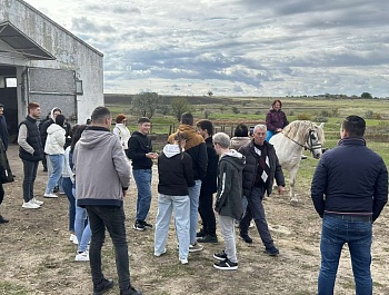 ОБЩЕСТВО СЛАБОСЛЫШАЩИХ ПОСЕТИЛО ПУ АТ-ПРОЛИН - ПЕРВАЯ ЭКСКУРСИЯ В ИСТОРИИ ПРЕДПРИЯТИЯ 