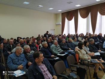 СЕМИНАР С ПЧЕЛОВОДАМИ ГАГАУЗИИ ПРОШЕЛ В МУН.ЧАДЫР-ЛУНГА